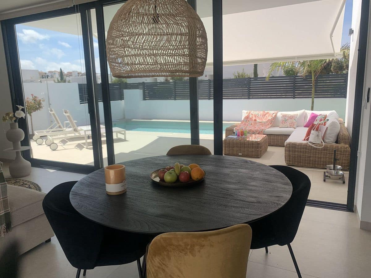 3 chambre Villa/Maison à vendre à Mar de Cristal avec piscine - 449 950 € (Ref: 10106756)