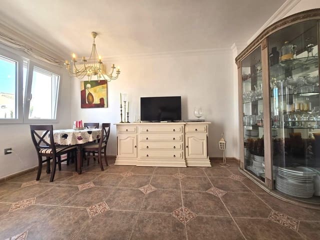 3 chambre Maison de Ville à vendre à La Siesta, Torrevieja avec piscine - 272 000 € (Ref: 10106783)