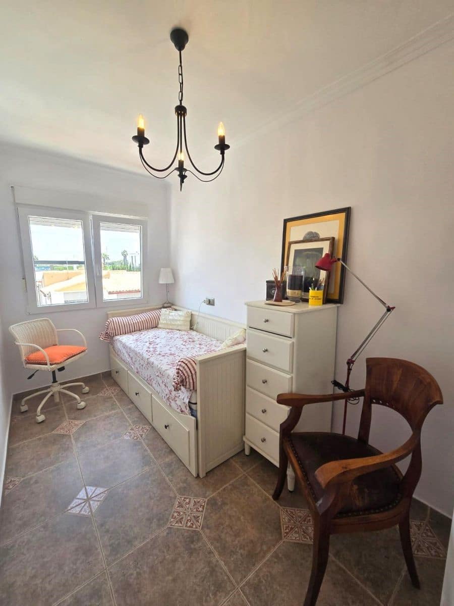 3 chambre Maison de Ville à vendre à La Siesta avec piscine - 272 000 € (Ref: 10106783)