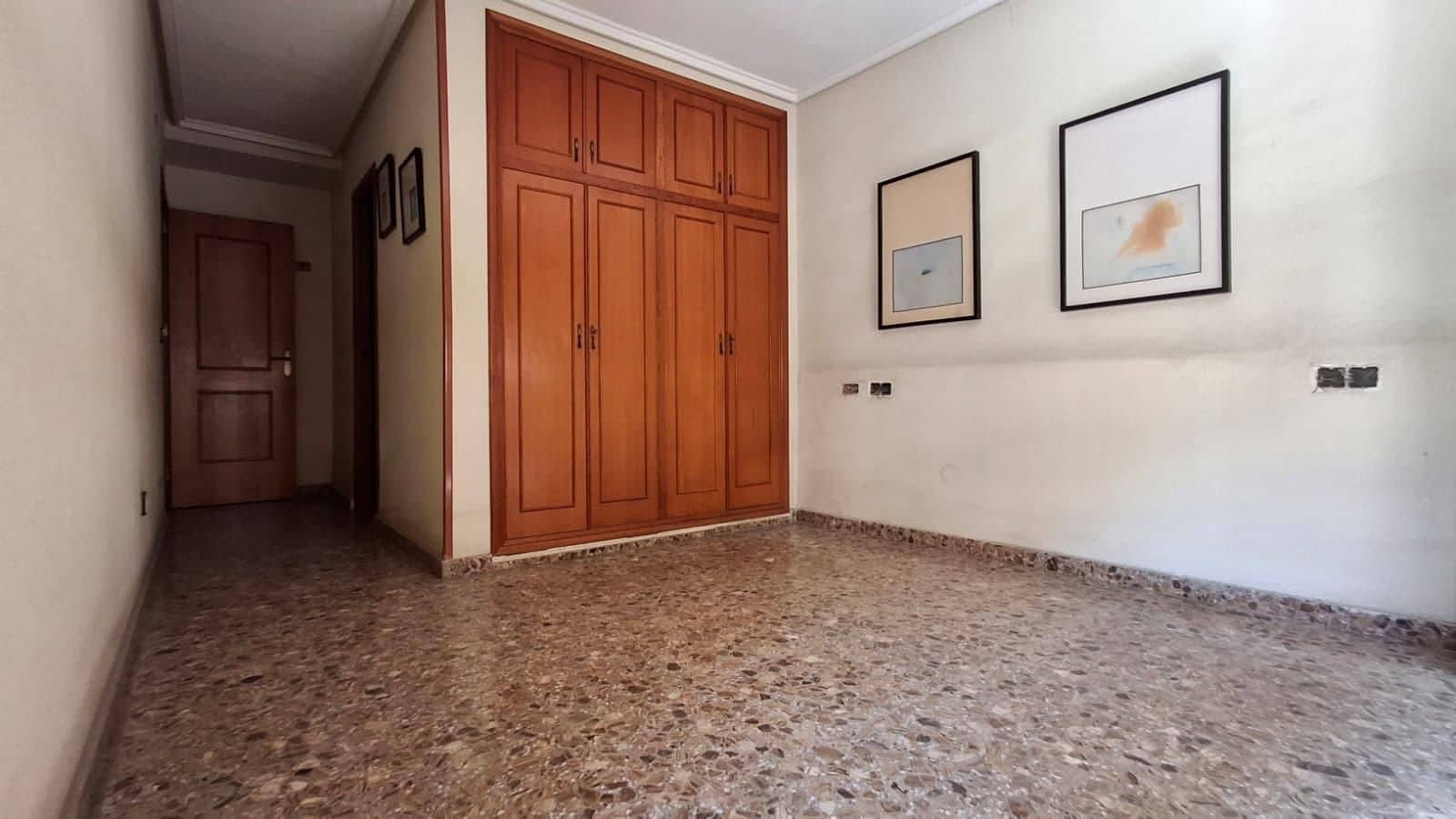 4 bedroom Apartment for sale in Orihuela - € 205,000 (Ref: 10106793)