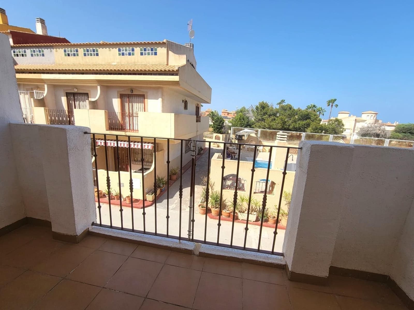 3 sypialnia Dom szeregowy na sprzedaż w La Zenia z basenem - 189 260 € (Ref: 10106890)