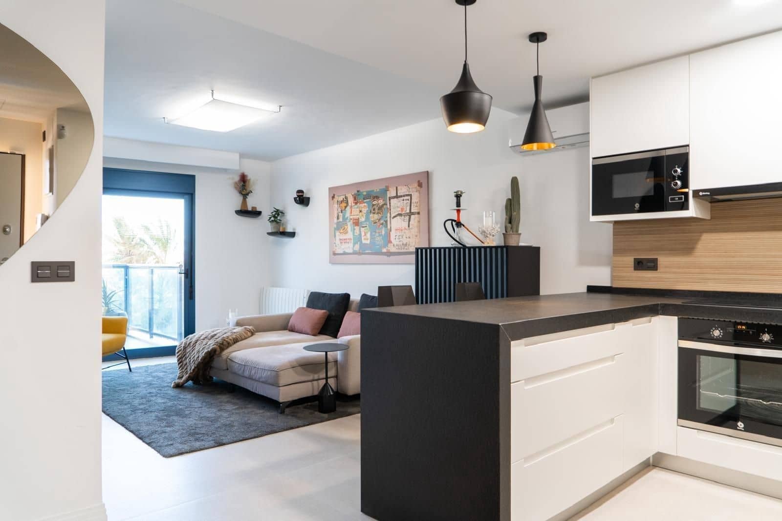 2 soveværelse Lejlighed til salg i La Veleta med swimmingpool - € 275.000 (Ref: 10106896)