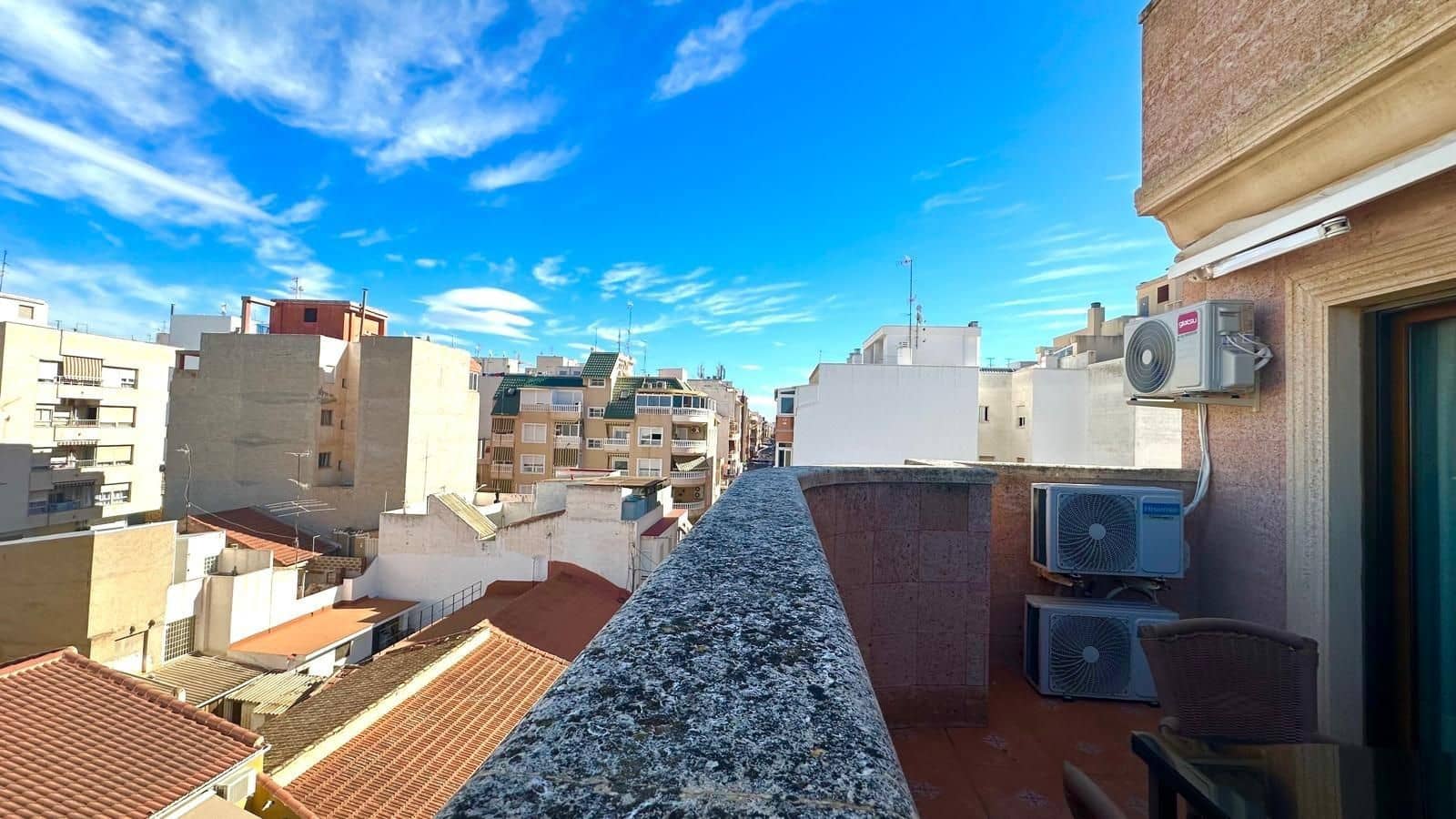 2 soveværelse Penthouse til salg i Torrevieja - € 220.000 (Ref: 10106902)