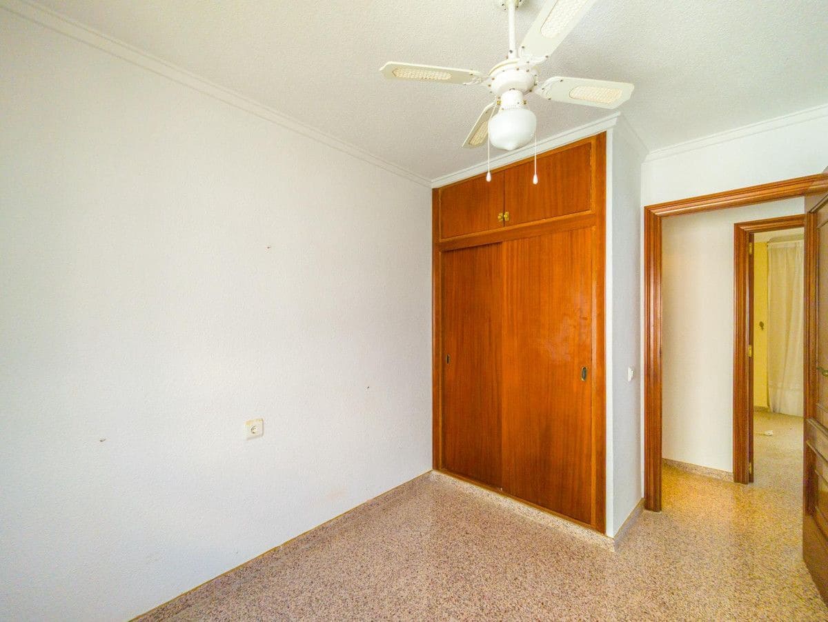 3 Zimmer Apartment zu verkaufen in Torrevieja - 350.000 € (Ref: 10106922)