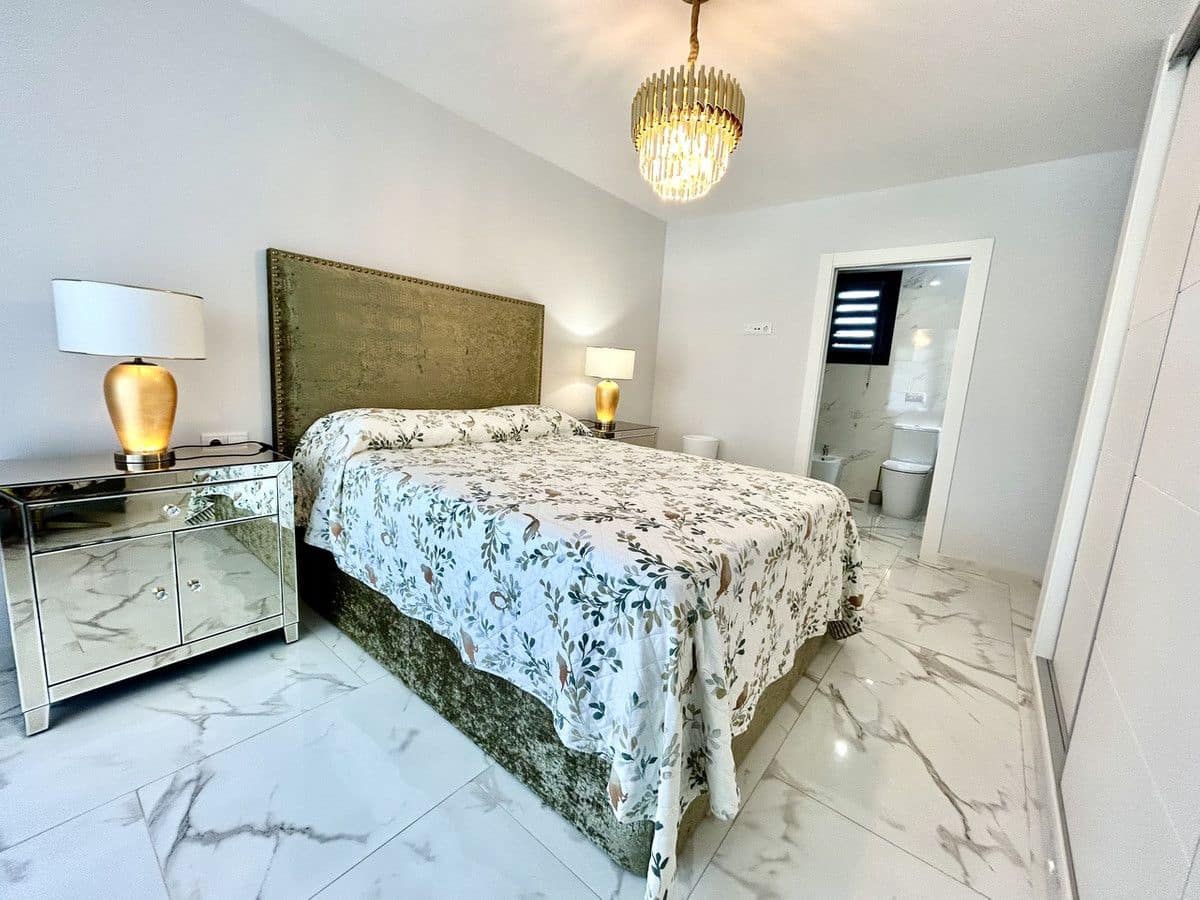 3 chambre Villa/Maison à vendre à Estrella de Mar - 1 598 000 € (Ref: 10106924)