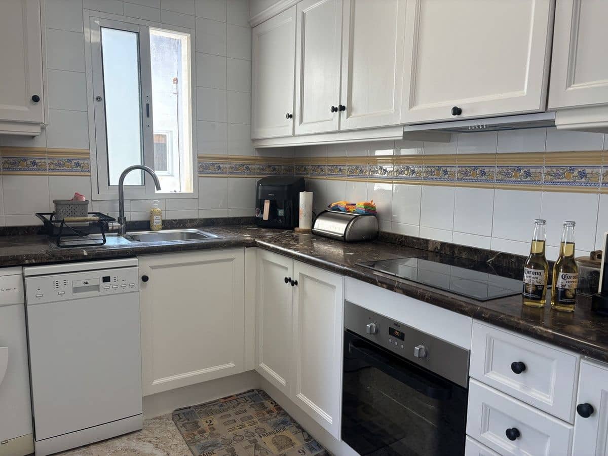 2 soveværelse Lejlighed til salg i Orihuela Costa - € 179.999 (Ref: 10106925)