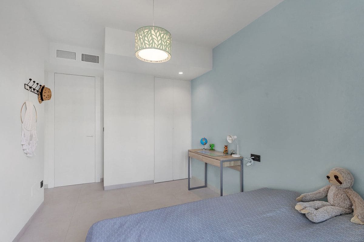 2 soveværelse Lejlighed til salg i Guardamar del Segura med swimmingpool - € 295.000 (Ref: 10106927)