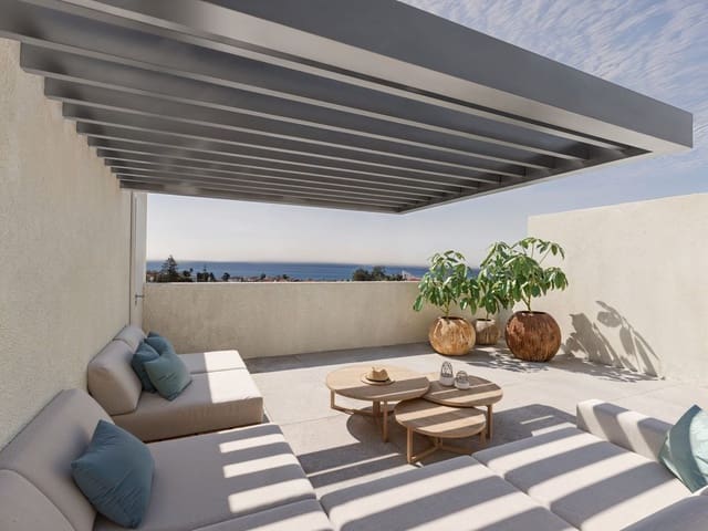3 bedroom Villa for sale in Rincón de la Victoria with pool - € 850,000 (Ref: 10106967)
