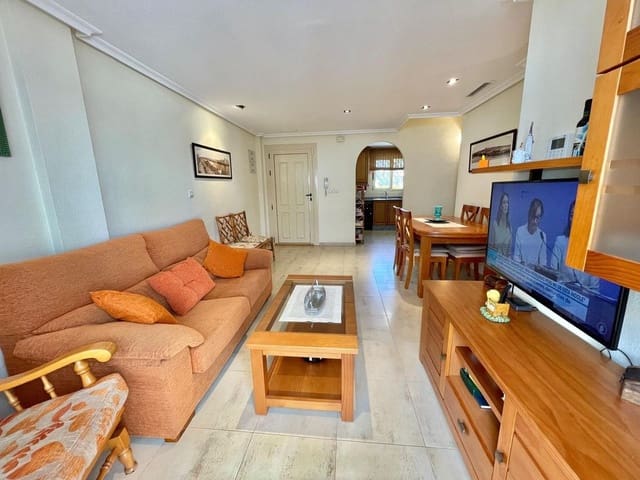 3 soveværelse Byhus til salg i Los Secanos, Guardamar del Segura med swimmingpool - € 247.000 (Ref: 10107026)