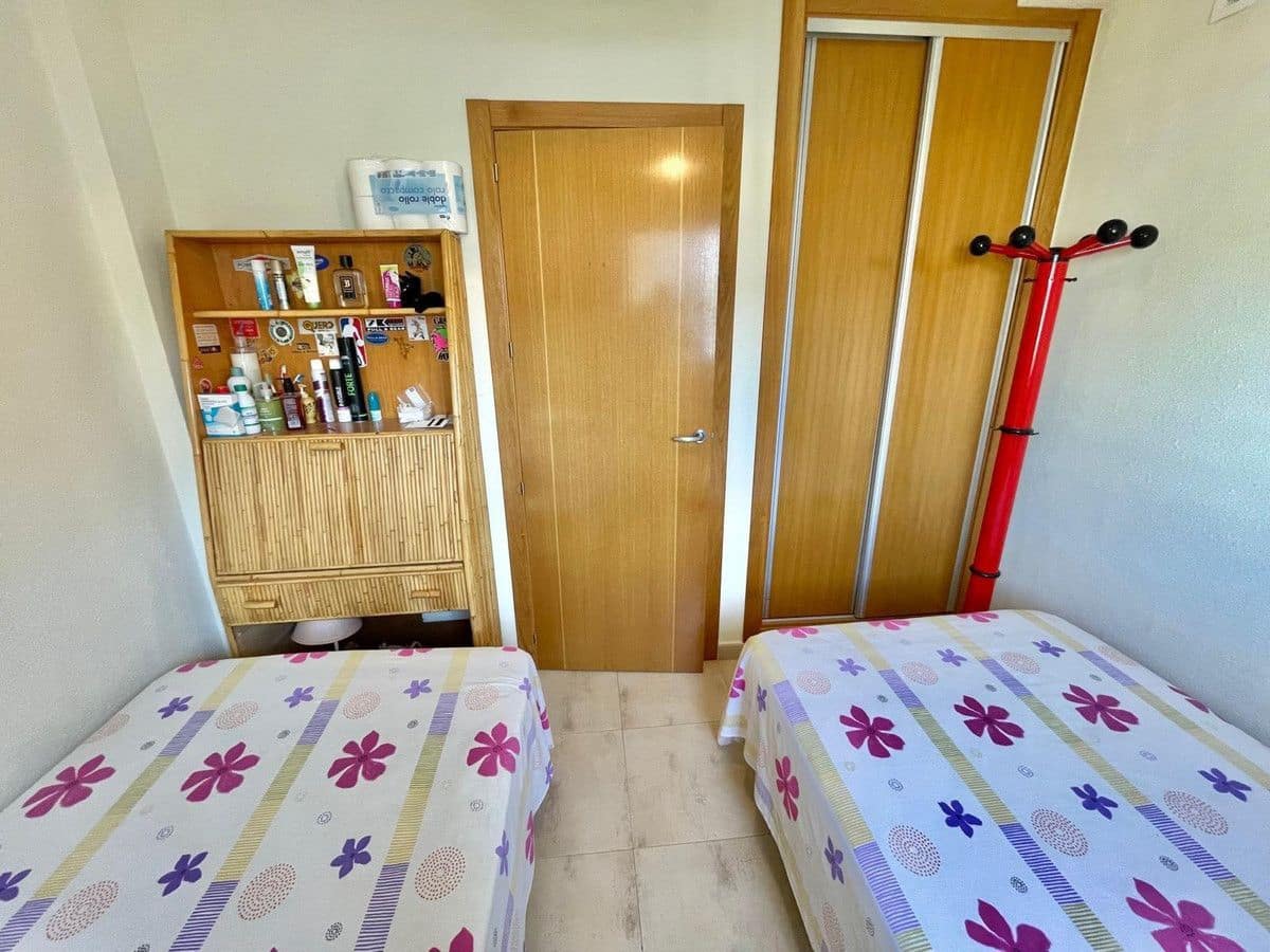 3 soveværelse Byhus til salg i Guardamar del Segura med swimmingpool - € 247.000 (Ref: 10107026)