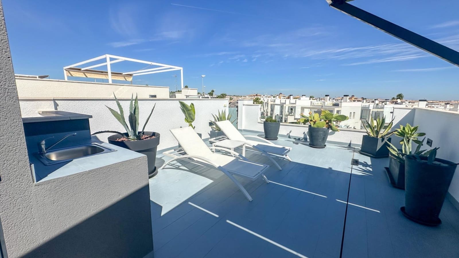 3 makuuhuone Huvila myytävänä paikassa Orihuela Costa mukana uima-altaan - 570 000 € (Ref: 10107042)