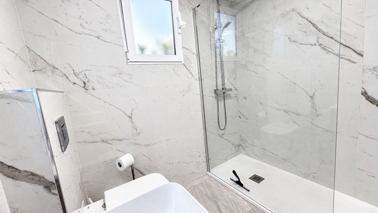 3 bedroom Apartment for sale in Alicante / Alacant city - € 279,000 (Ref: 10107085)