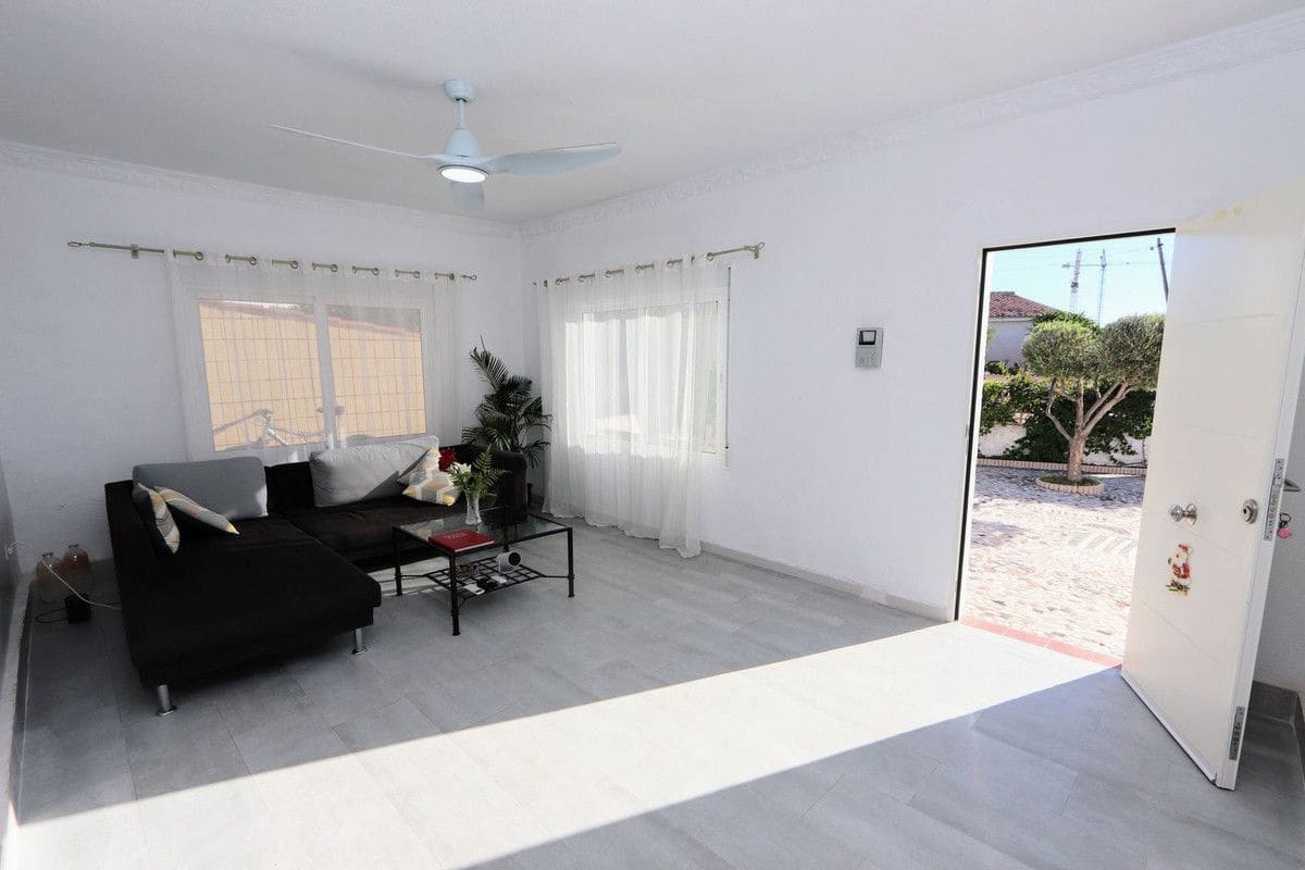 6 sovrum Villa till salu i Rojales med pool - 443 000 € (Ref: 10107095)