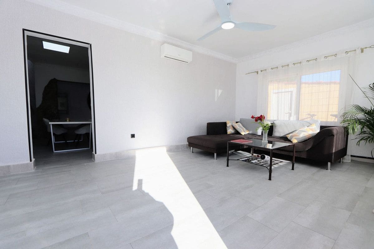 6 sovrum Villa till salu i Rojales med pool - 443 000 € (Ref: 10107095)
