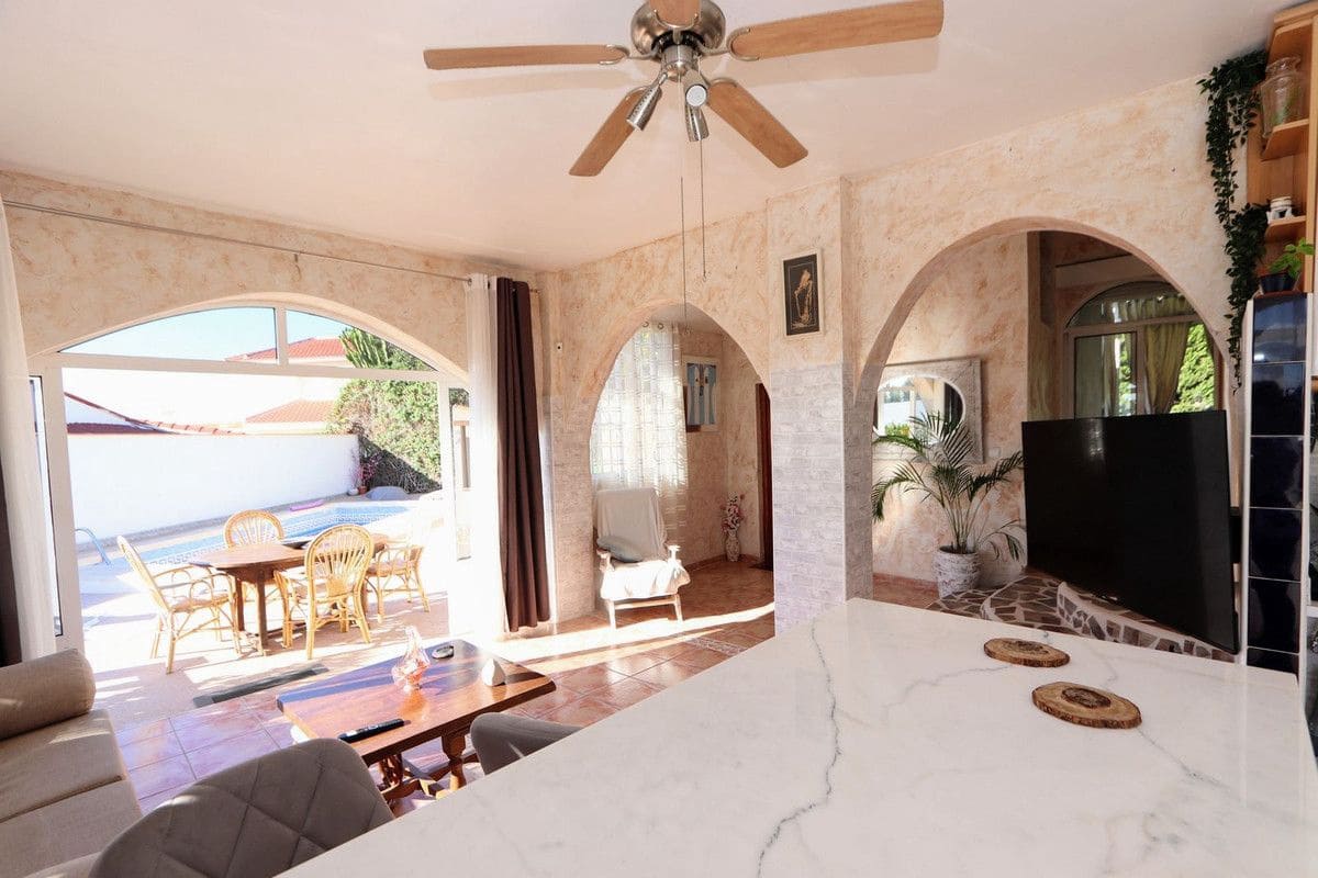 6 sovrum Villa till salu i Rojales med pool - 443 000 € (Ref: 10107095)