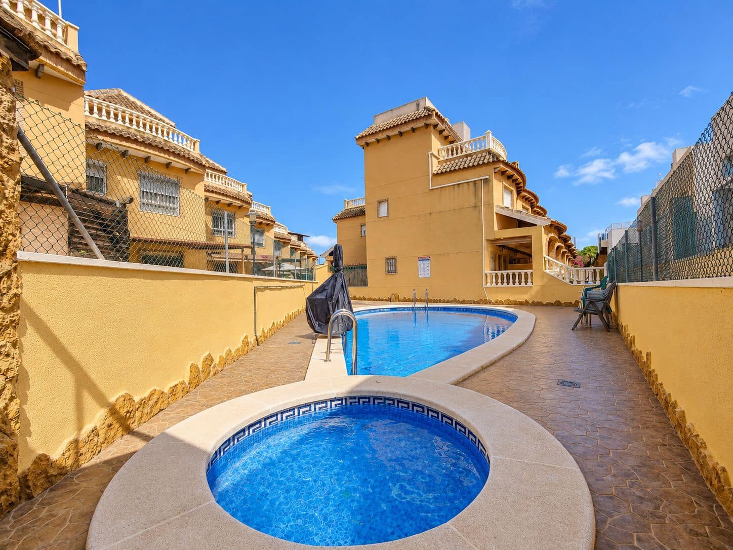 4 Zimmer Reihenhaus zu verkaufen in Guardamar del Segura - 269.000 € (Ref: 10107428)
