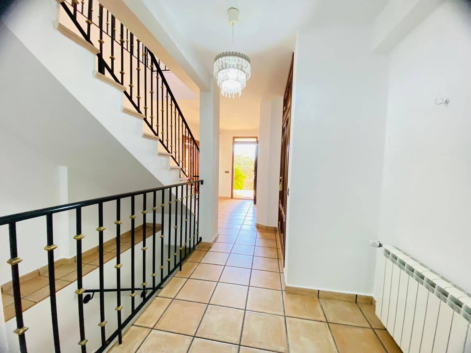 2 Zimmer Villa zu verkaufen in La Florida mit Pool - 819.900 € (Ref: 10107446)