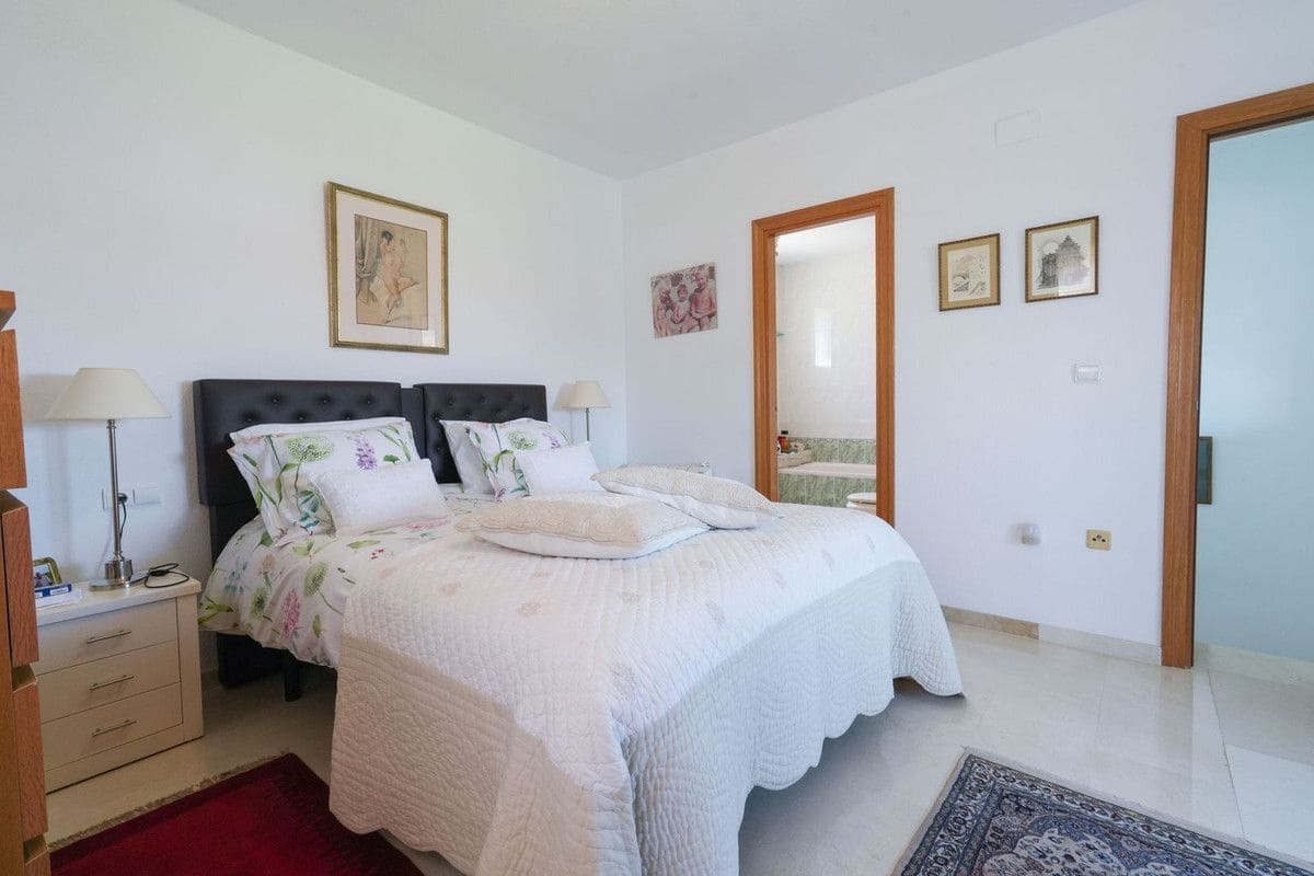 3 quarto Moradia Geminada para venda em Muchamiel / Mutxamel com piscina - 360 000 € (Ref: 10107455)
