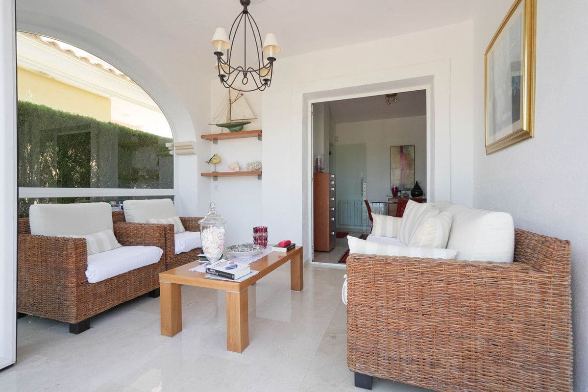 3 quarto Moradia Geminada para venda em Muchamiel / Mutxamel com piscina - 360 000 € (Ref: 10107455)