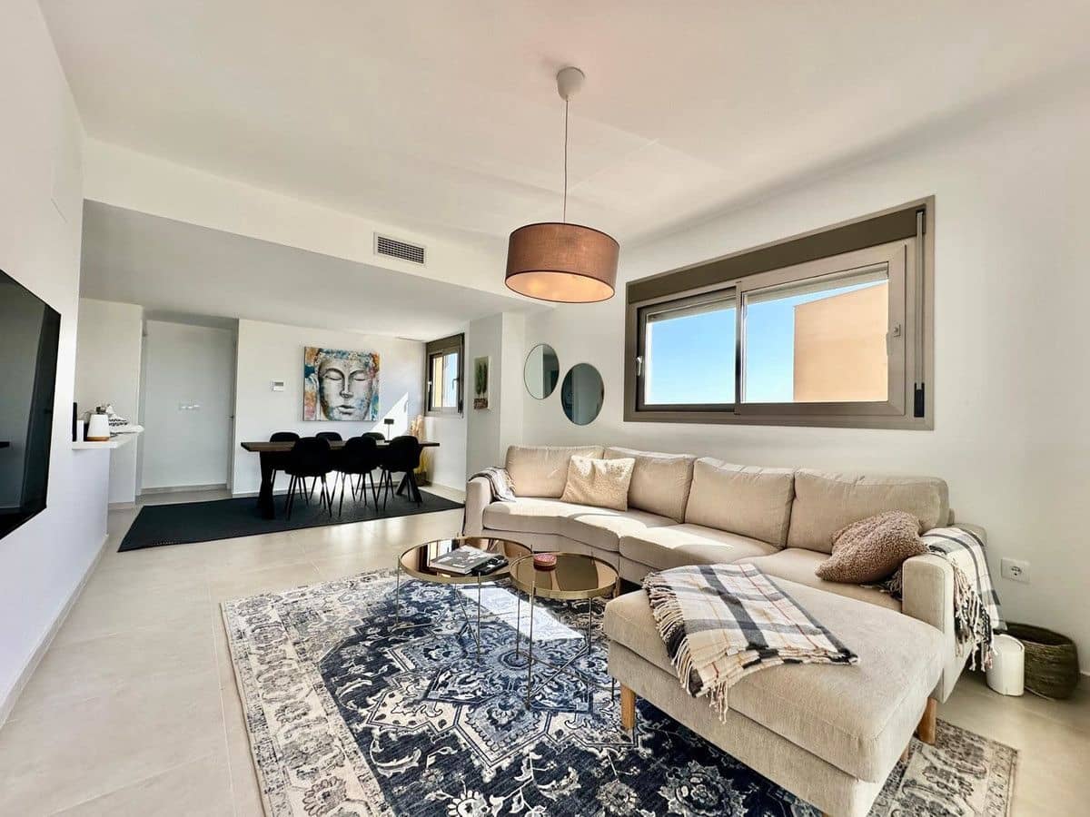 3 makuuhuone Huoneisto myytävänä paikassa Orihuela Costa - 369 900 € (Ref: 10107461)