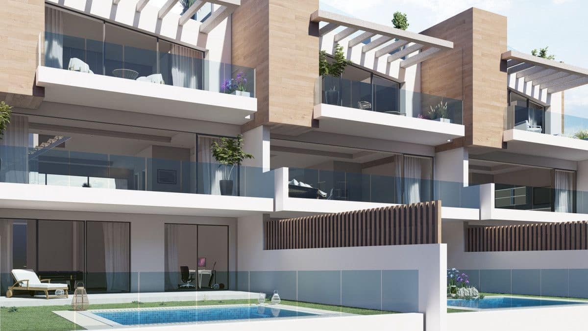 3 sypialnia Dom blizniak na sprzedaż w Fuengirola z basenem - 1 460 000 € (Ref: 10108181)