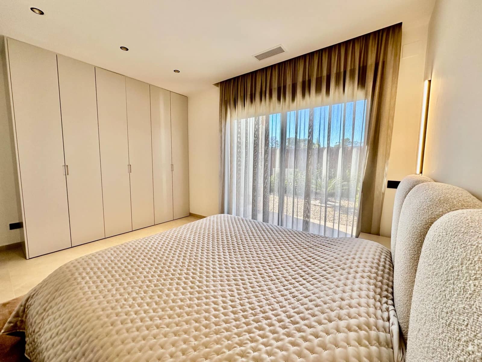 3 slaapkamer Villa te koop in Las Colinas Golf - € 1.030.000 (Ref: 10108264)