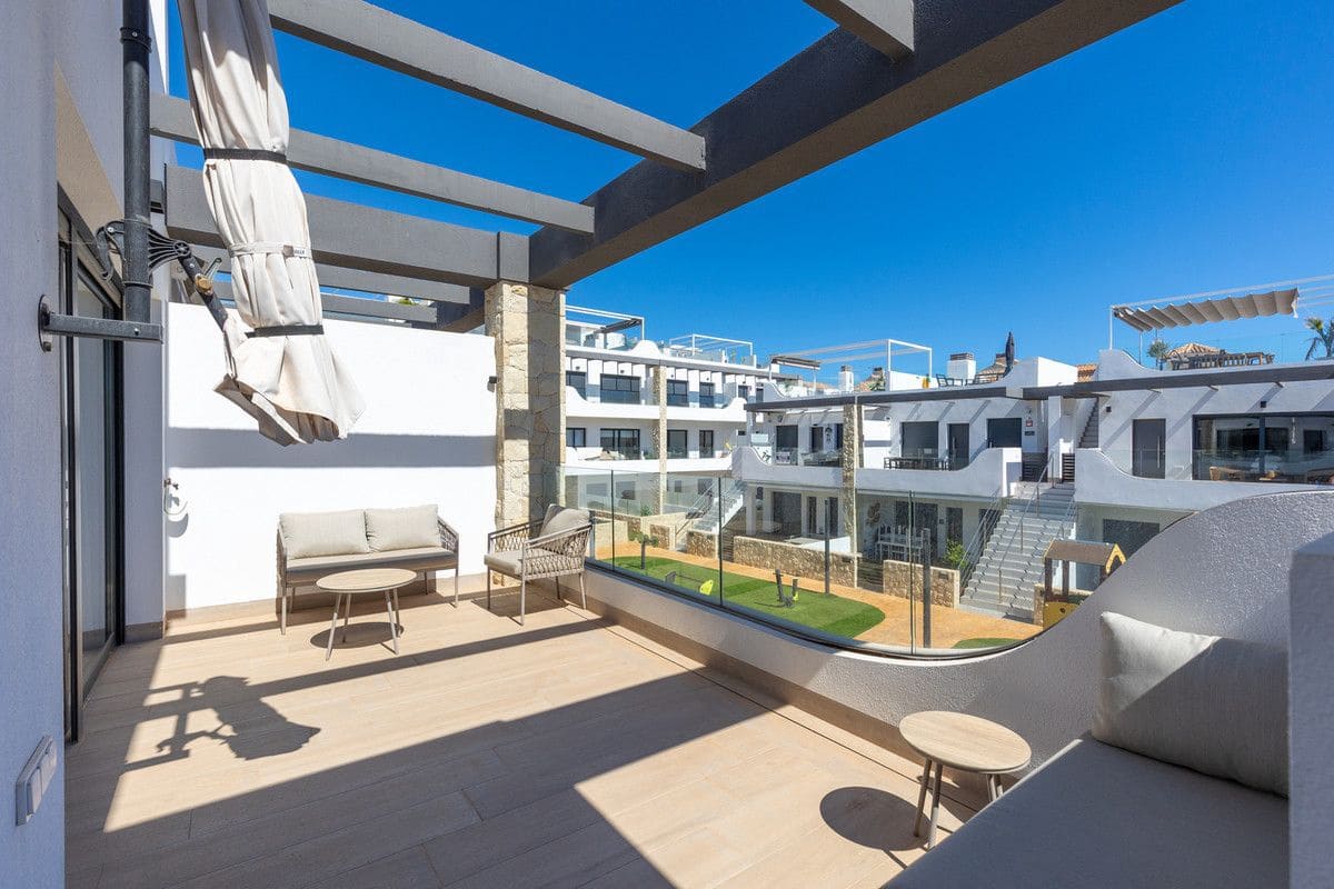 2 sypialnia Apartament na sprzedaż w Orihuela Costa - 349 900 € (Ref: 10108331)
