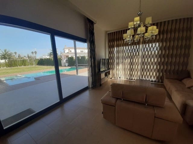 4 quarto Moradia para venda em Santiago de la Ribera, San Javier com piscina - 1 990 000 € (Ref: 10108338)