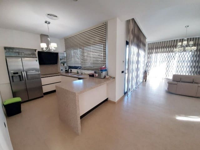 4 quarto Moradia para venda em Santiago de la Ribera, San Javier com piscina - 1 990 000 € (Ref: 10108338)