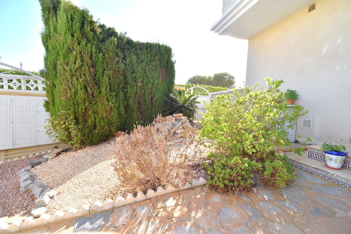 3 sovrum Hus till salu i Orihuela Costa med pool - 259 000 € (Ref: 10108575)