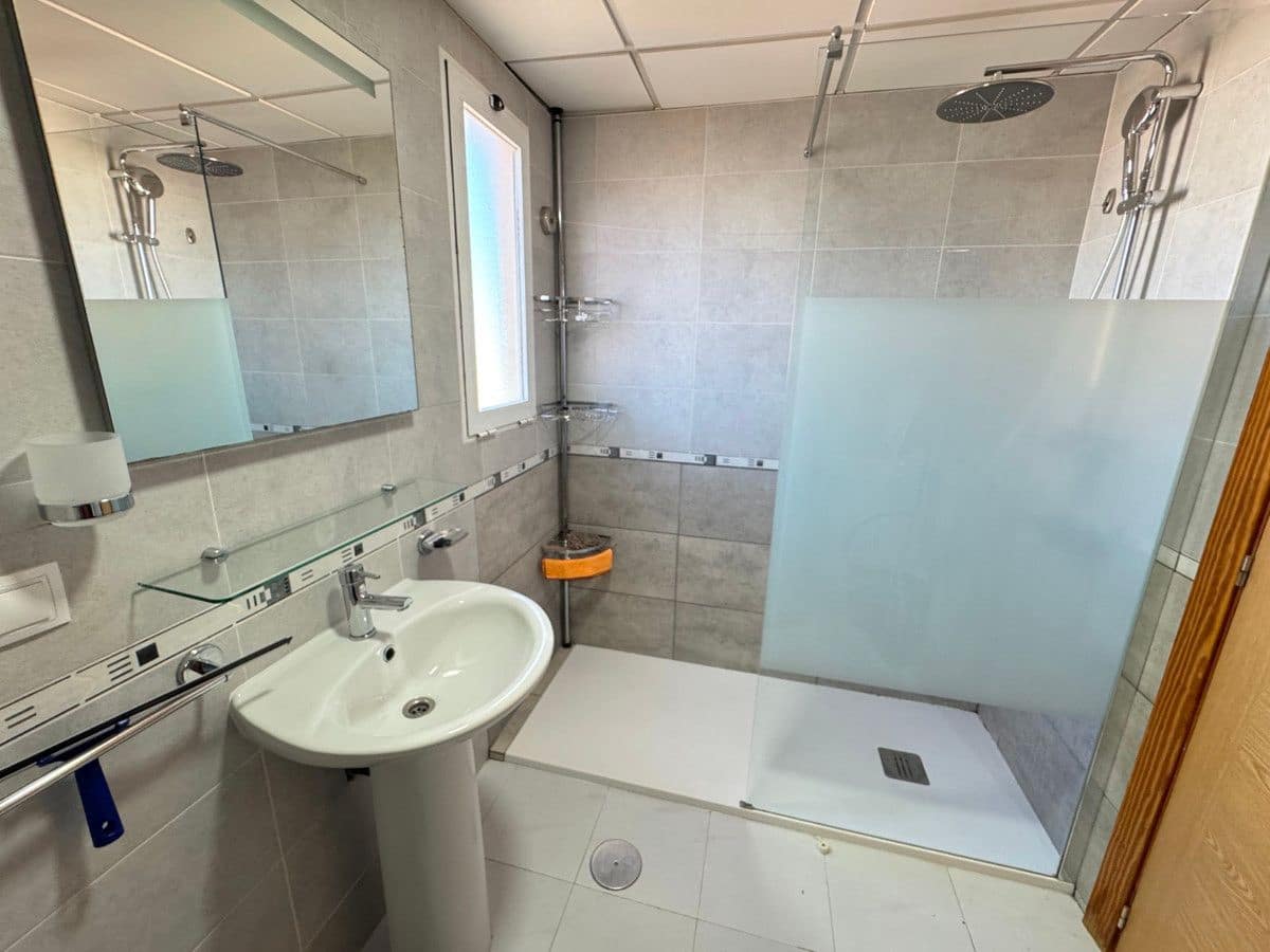 2 soveværelse Lejlighed til salg i Guardamar del Segura - € 145.000 (Ref: 10109105)