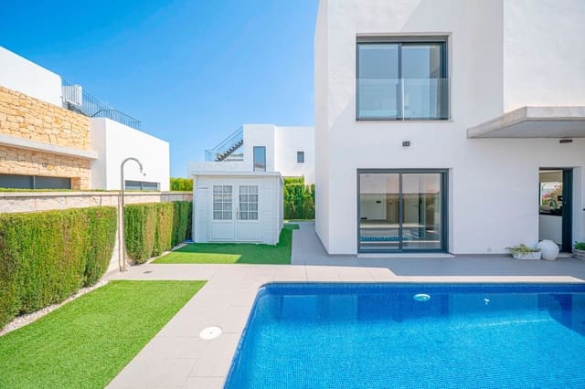 Chalet de 3 habitaciones en Ciudad Quesada, Rojales en venta con piscina - 550.000 € (Ref: 10109106)