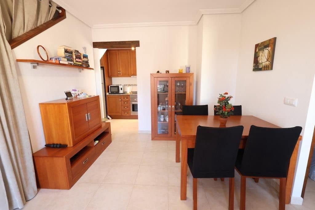 2 soveværelse Lejlighed til salg i Torrevieja med swimmingpool - € 210.000 (Ref: 10109107)