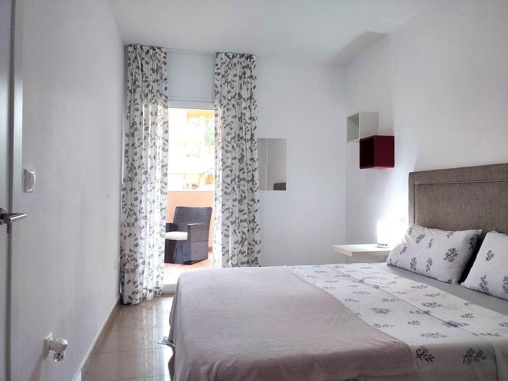 2 quarto Apartamento para venda em Orihuela Costa com piscina - 225 000 € (Ref: 10109108)