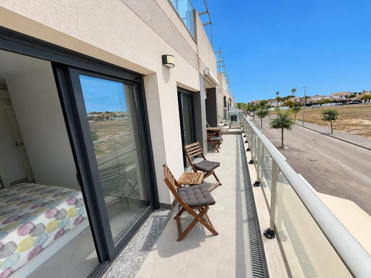Apartamento de 2 habitaciones en El Mojon en venta - 289.999 € (Ref: 10109133)