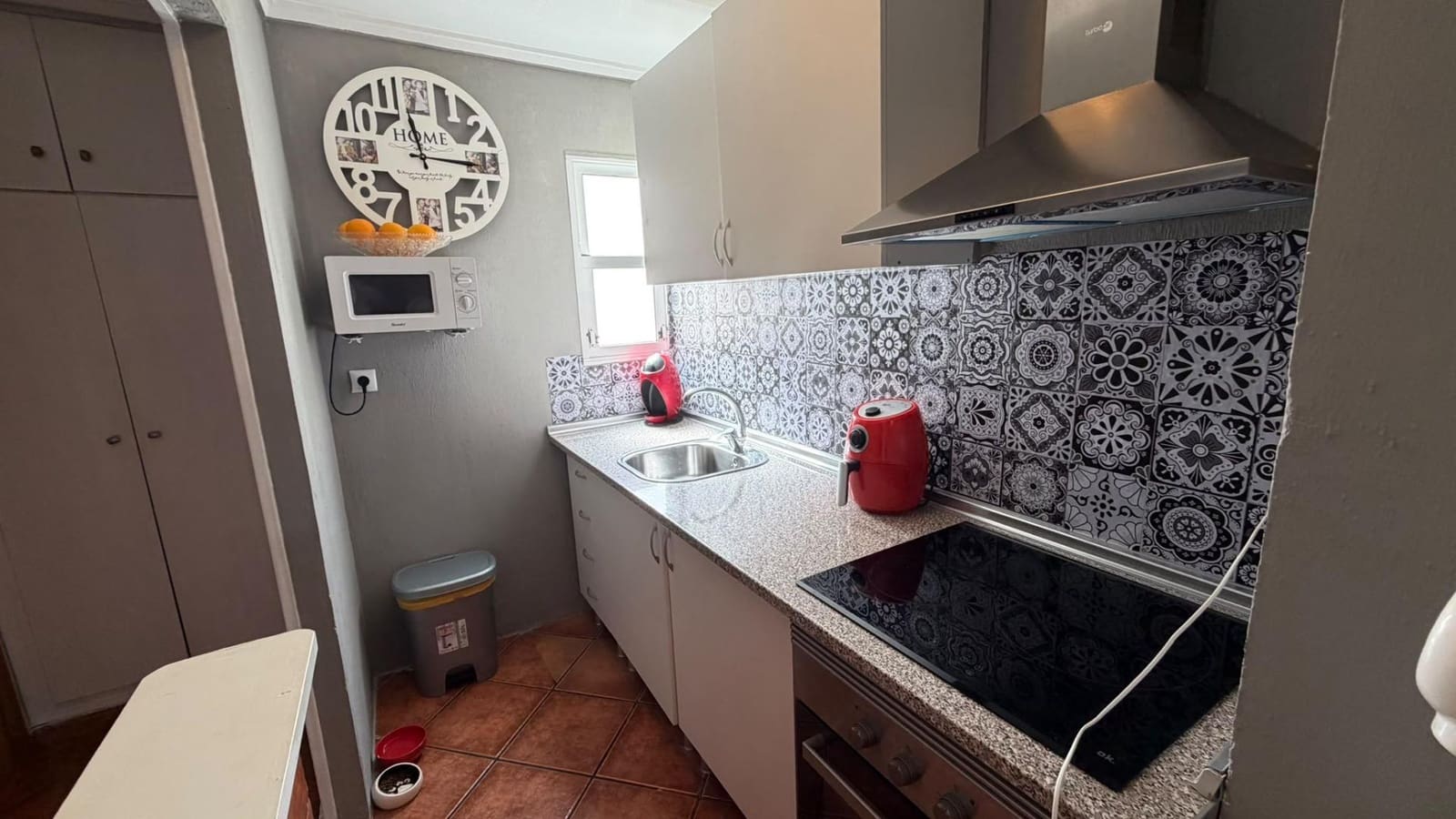 2 soveværelse Lejlighed til salg i Torrevieja med swimmingpool - € 175.900 (Ref: 10109138)