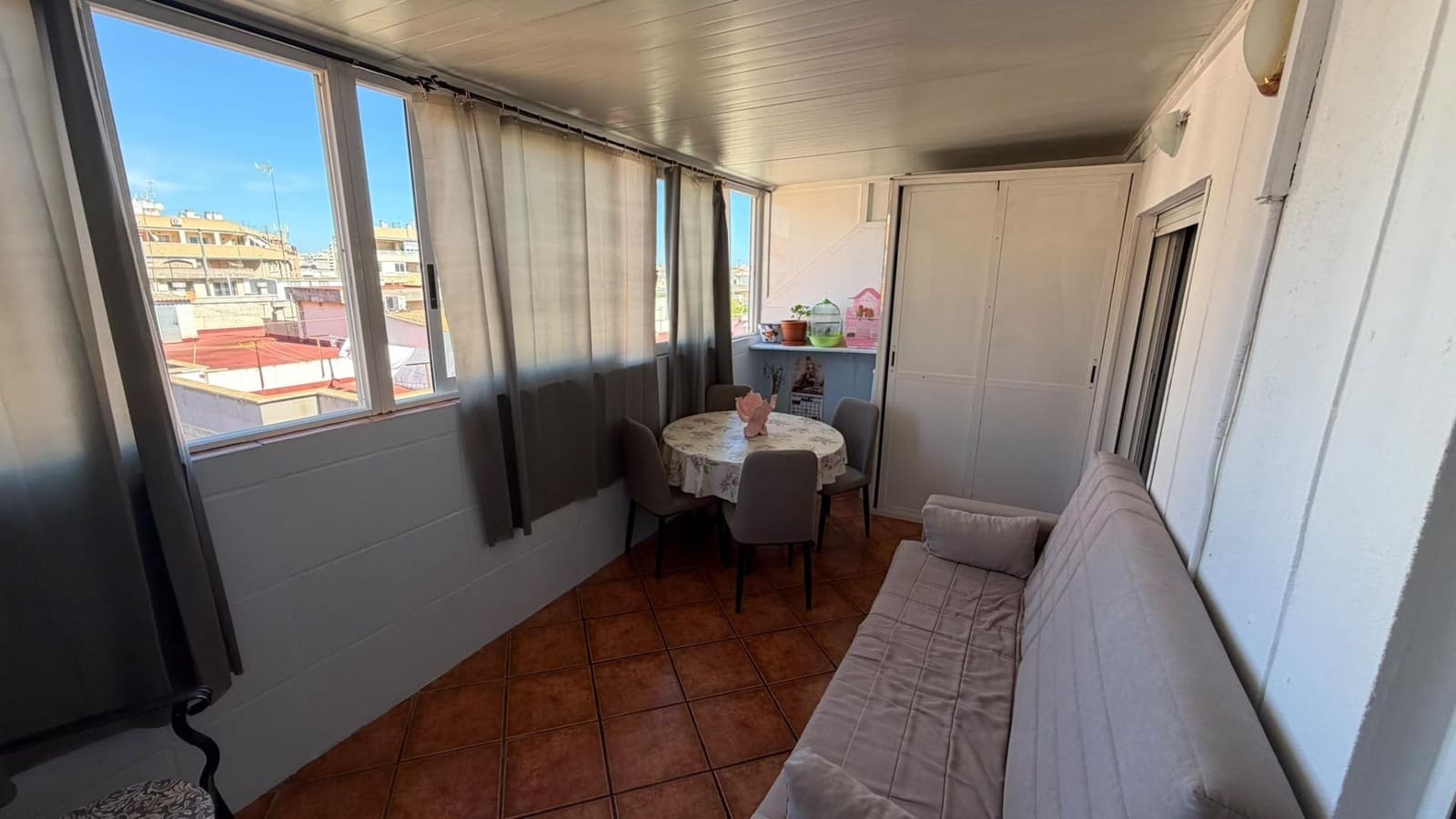 2 soveværelse Lejlighed til salg i Torrevieja med swimmingpool - € 175.900 (Ref: 10109138)