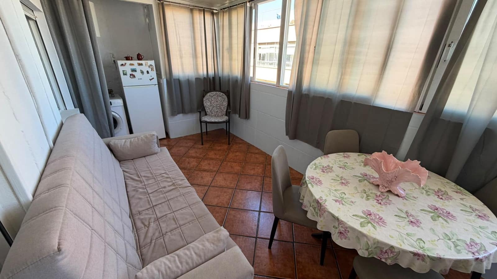2 soveværelse Lejlighed til salg i Torrevieja med swimmingpool - € 175.900 (Ref: 10109138)