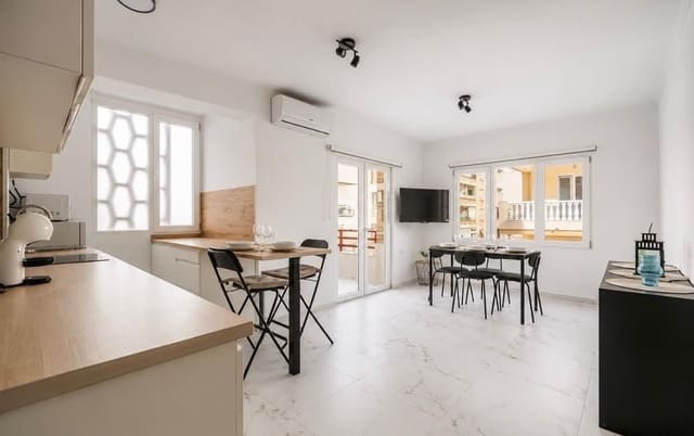 2 soveværelse Lejlighed til salg i Las Piscinas Naturales, Torrevieja - € 169.000 (Ref: 10109143)