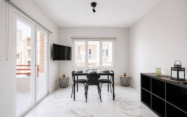 2 soveværelse Lejlighed til salg i Las Piscinas Naturales, Torrevieja - € 169.000 (Ref: 10109143)