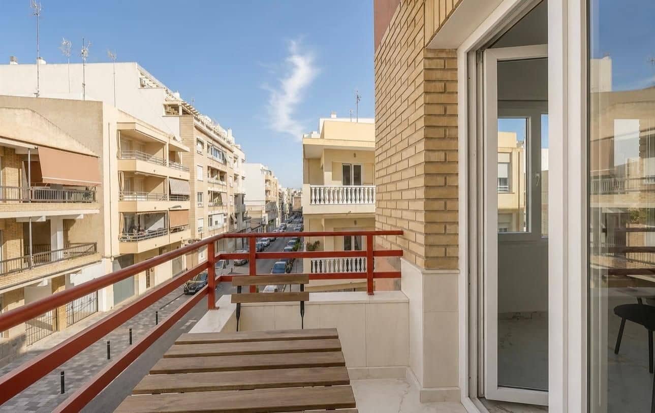 2 soveværelse Lejlighed til salg i Torrevieja - € 169.000 (Ref: 10109143)