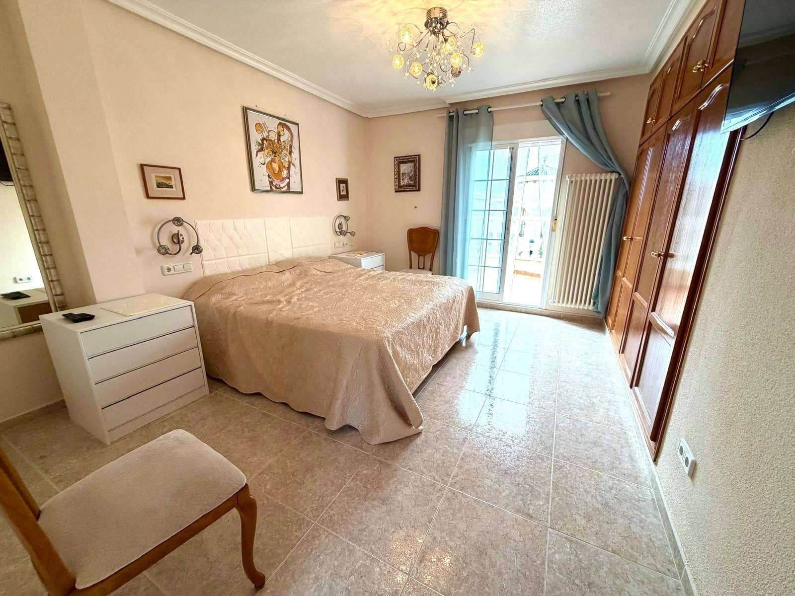3 camera da letto Villa in vendita in Filipinas con piscina - 369.000 € (Rif: 10109145)