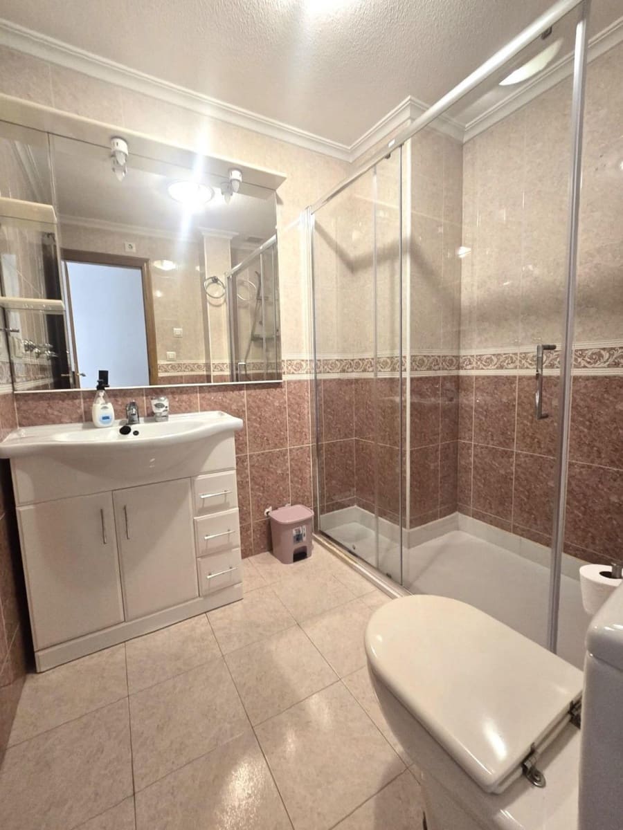 3 soveværelse Lejlighed til salg i Torrevieja - € 239.000 (Ref: 10109150)