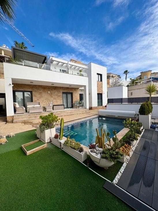 3 soverom Villa til salgs i Formentera del Segura med svømmebasseng - € 662 500 (Ref: 10109152)