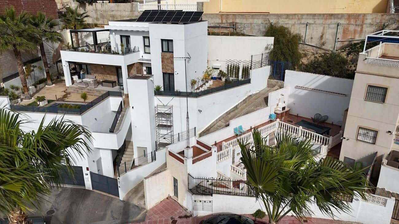 3 soverom Villa til salgs i Formentera del Segura med svømmebasseng - € 662 500 (Ref: 10109152)
