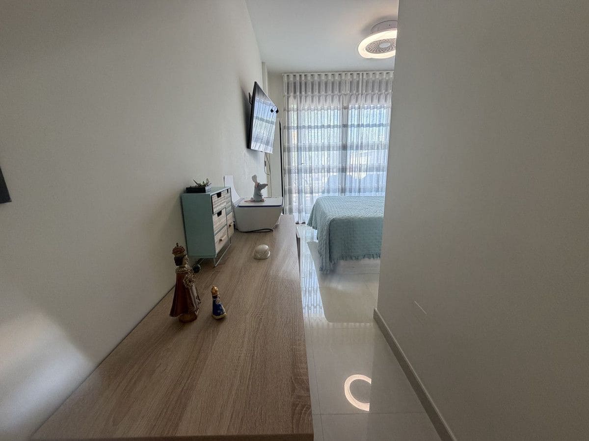 Apartamento de 2 habitaciones en Orihuela Costa en venta con piscina - 285.000 € (Ref: 10109174)