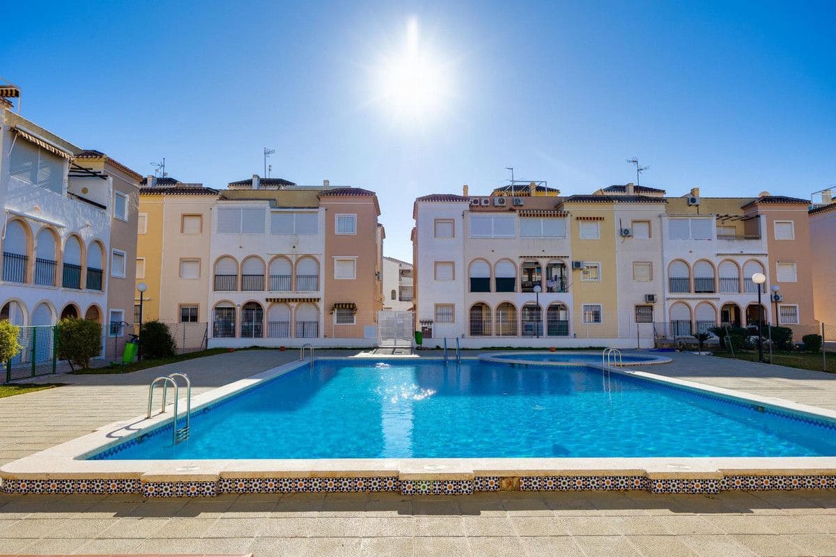 2 camera da letto Bungalow in vendita in Torrevieja - 147.000 € (Rif: 10109965)