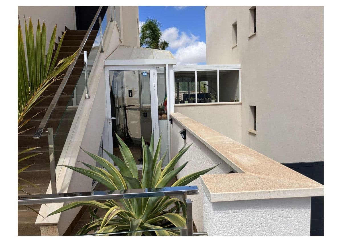 2 Zimmer Bungalow zu verkaufen in San Miguel de Salinas mit Pool - 329.000 € (Ref: 10109982)