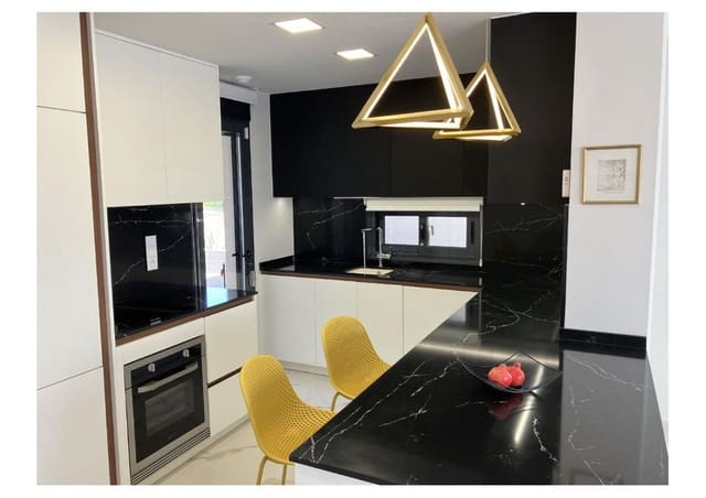 2 Zimmer Bungalow zu verkaufen in San Miguel de Salinas mit Pool - 329.000 € (Ref: 10109982)