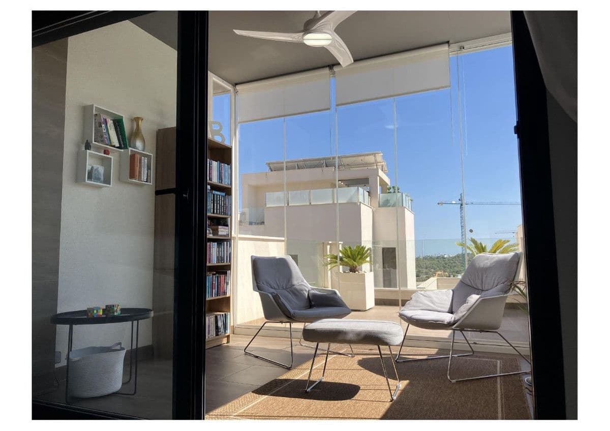 2 Zimmer Bungalow zu verkaufen in San Miguel de Salinas mit Pool - 329.000 € (Ref: 10109982)